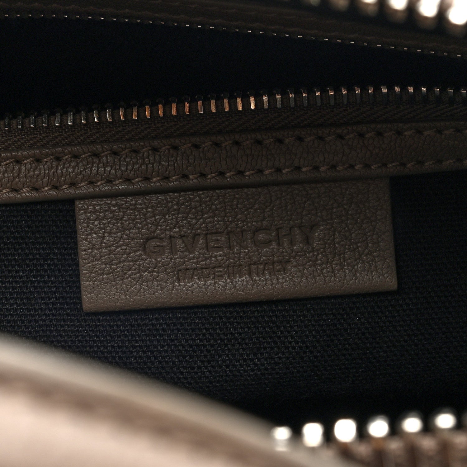 Givenchy Sugar Goatskin Small Antigona Sand 6 of 9