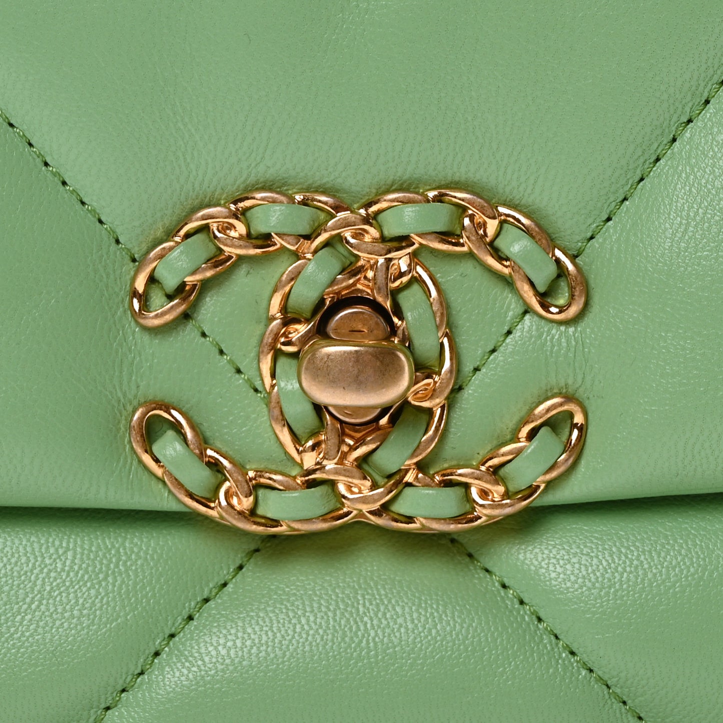 Goatskin Quilted Medium Chanel 19 Flap Green
