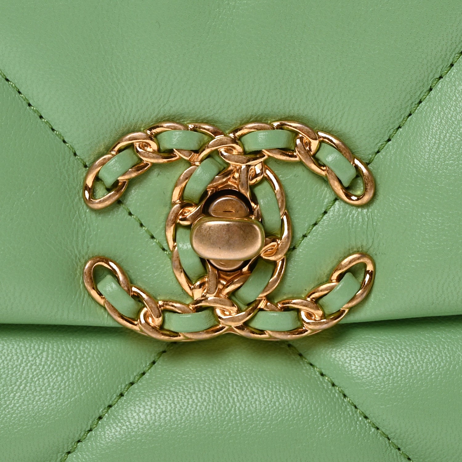 Chanel Goatskin Quilted Medium Chanel 19 Flap Green 8 of 10
