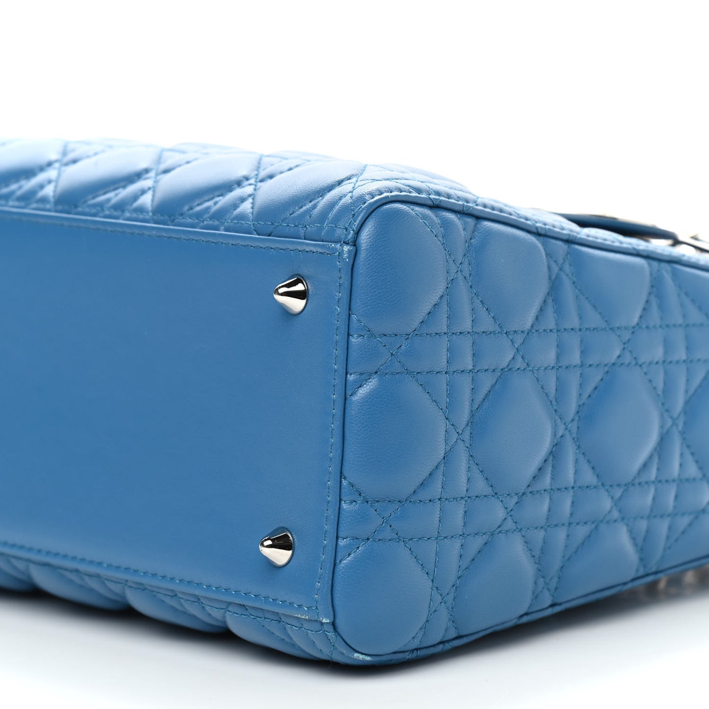 Lambskin Cannage Medium Lady Dior Blue Pastel