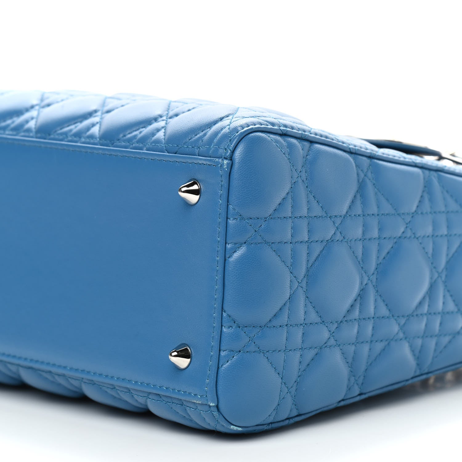 Christian Dior Lambskin Cannage Medium Lady Dior Blue Pastel 11 of 11