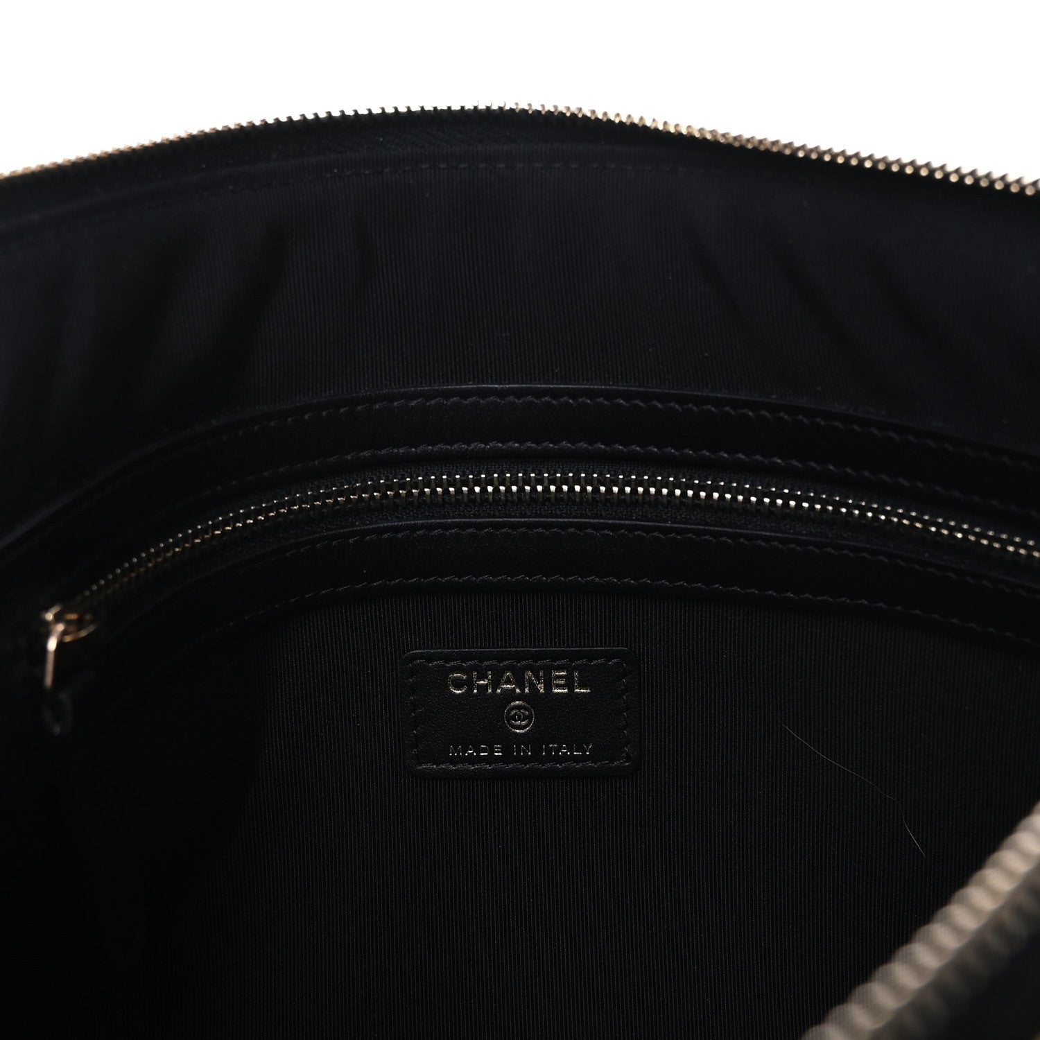 Chanel Calfskin Crocodile Embossed Graffiti 2.55 Medium Cocodile Reissue Cosmetic Case Black Gold 6 of 8