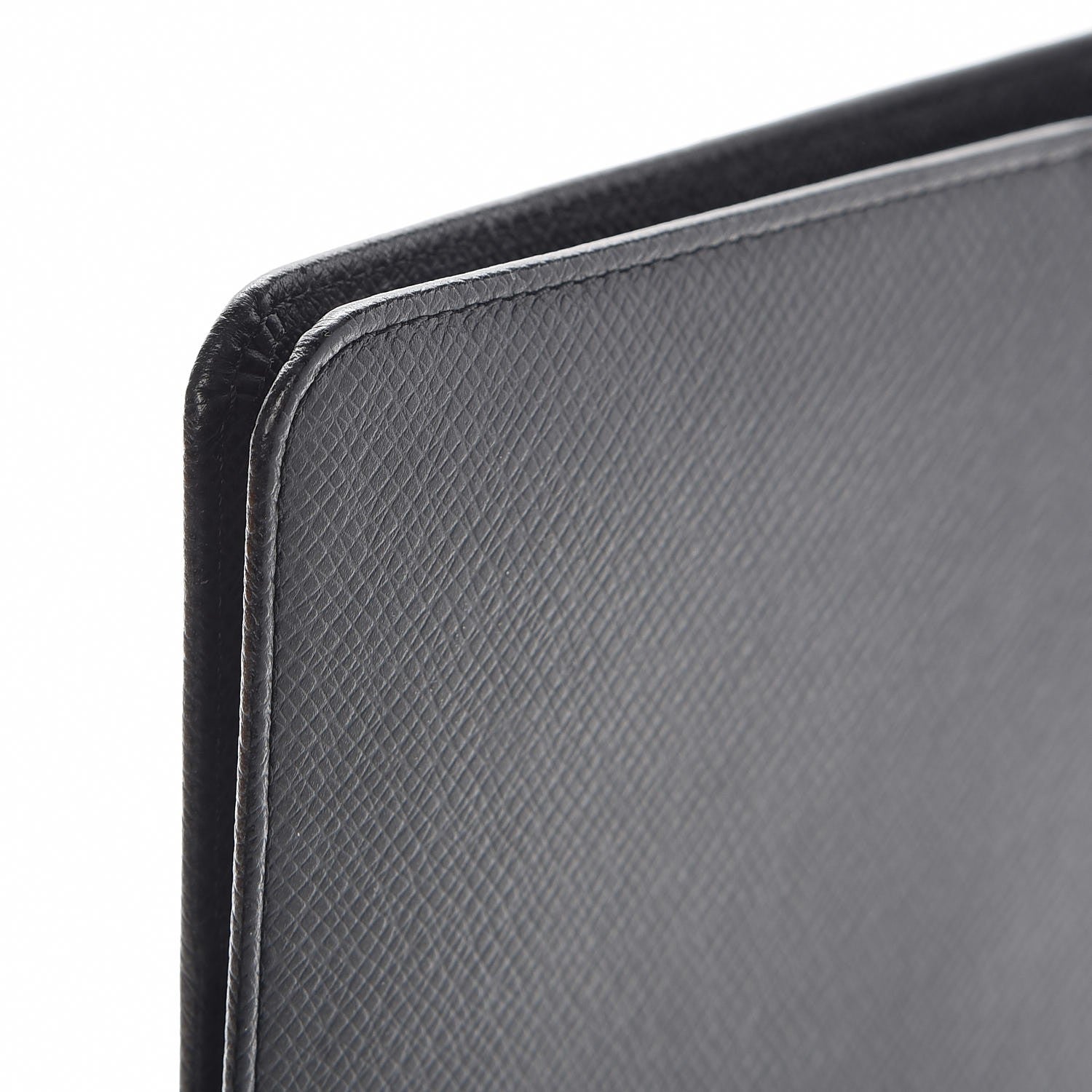 Louis Vuitton Taiga Desk Agenda Cover Ardoise 7 of 8