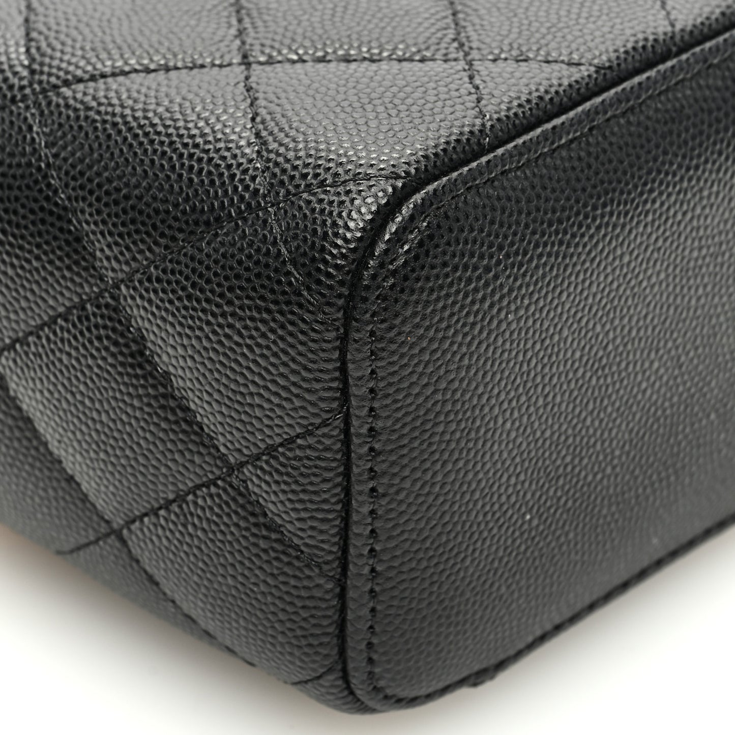 Caviar Quilted Mini Vanity Case With Chain Black