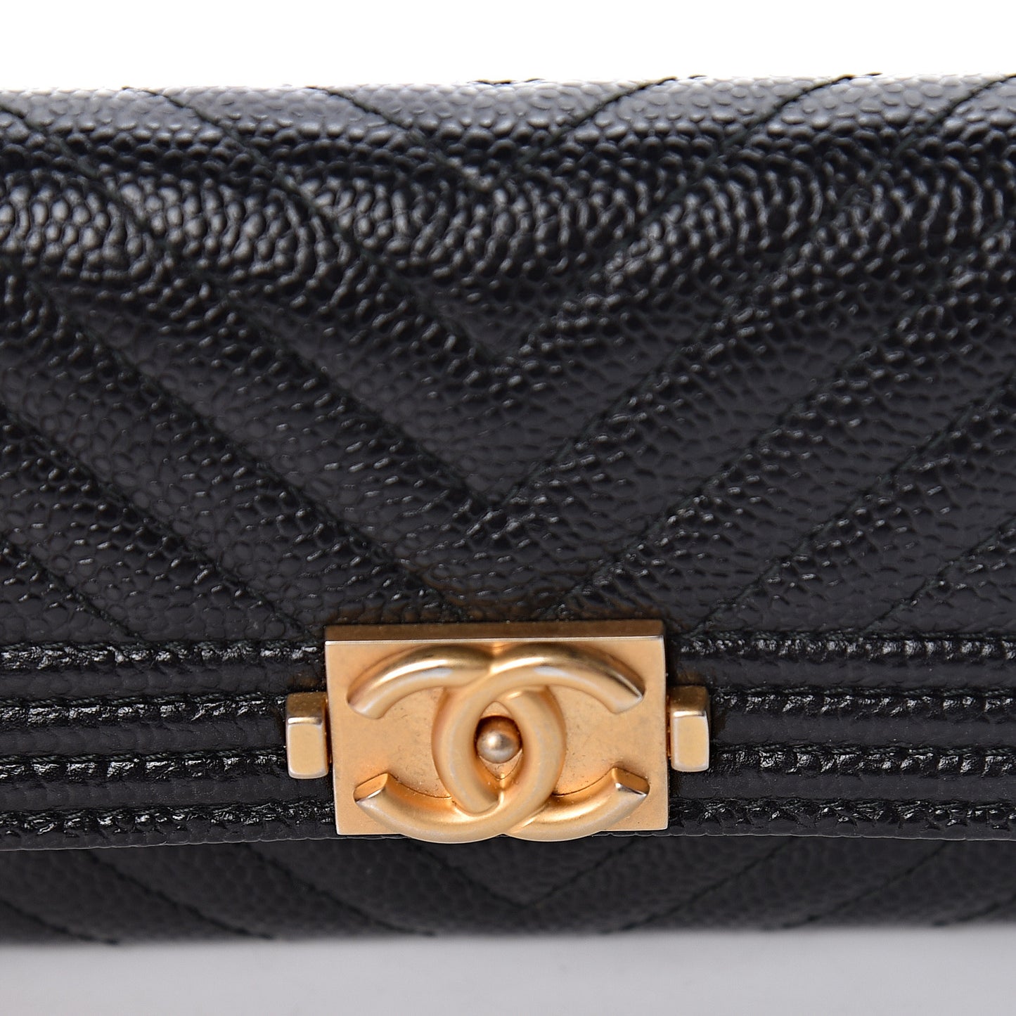 Caviar Chevron Quilted Boy Flap Card Holder Black