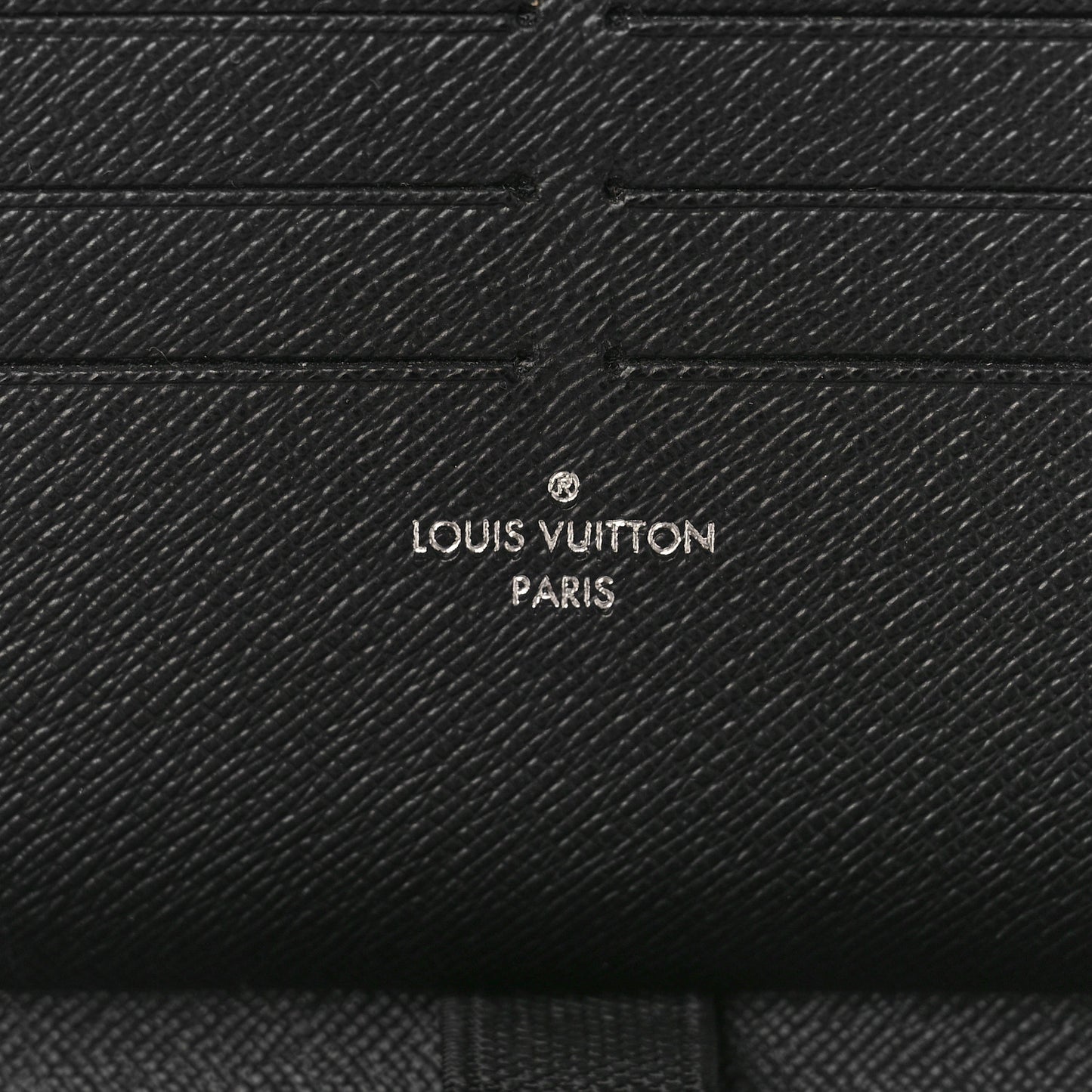Damier Graphite Zippy Organizer Wallet