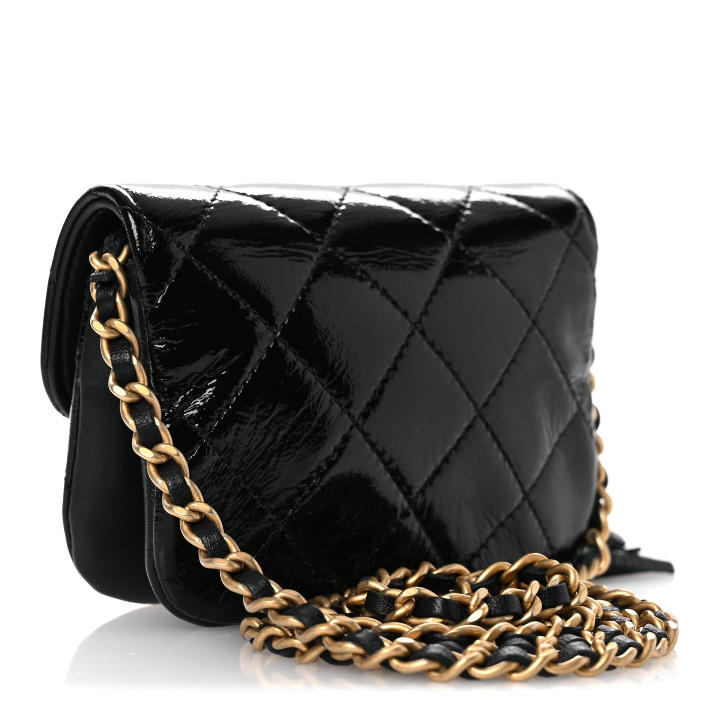 Crumpled Patent Lambskin Quilted Tassel Clutch With Chain Black