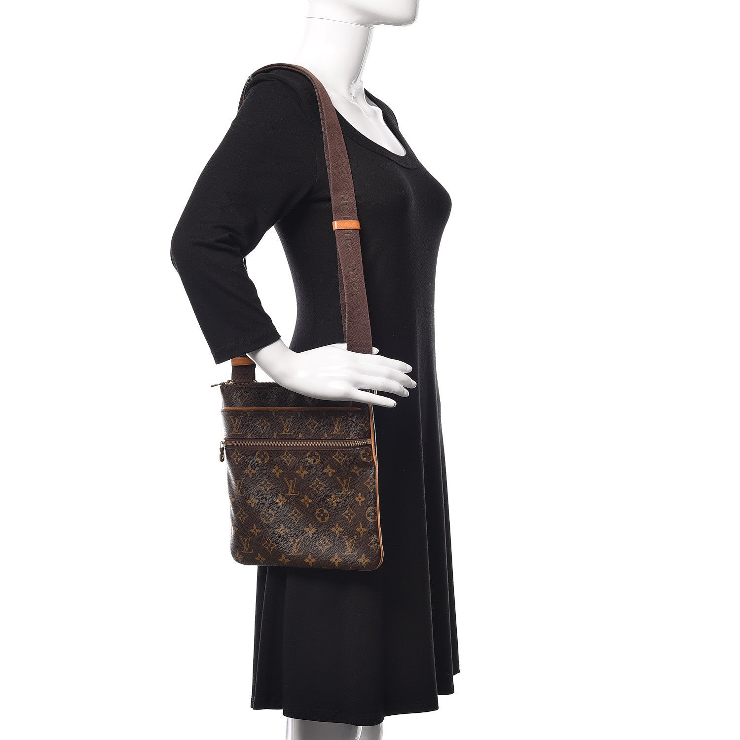 Louis Vuitton Monogram Pochette Valmy 2 of 9