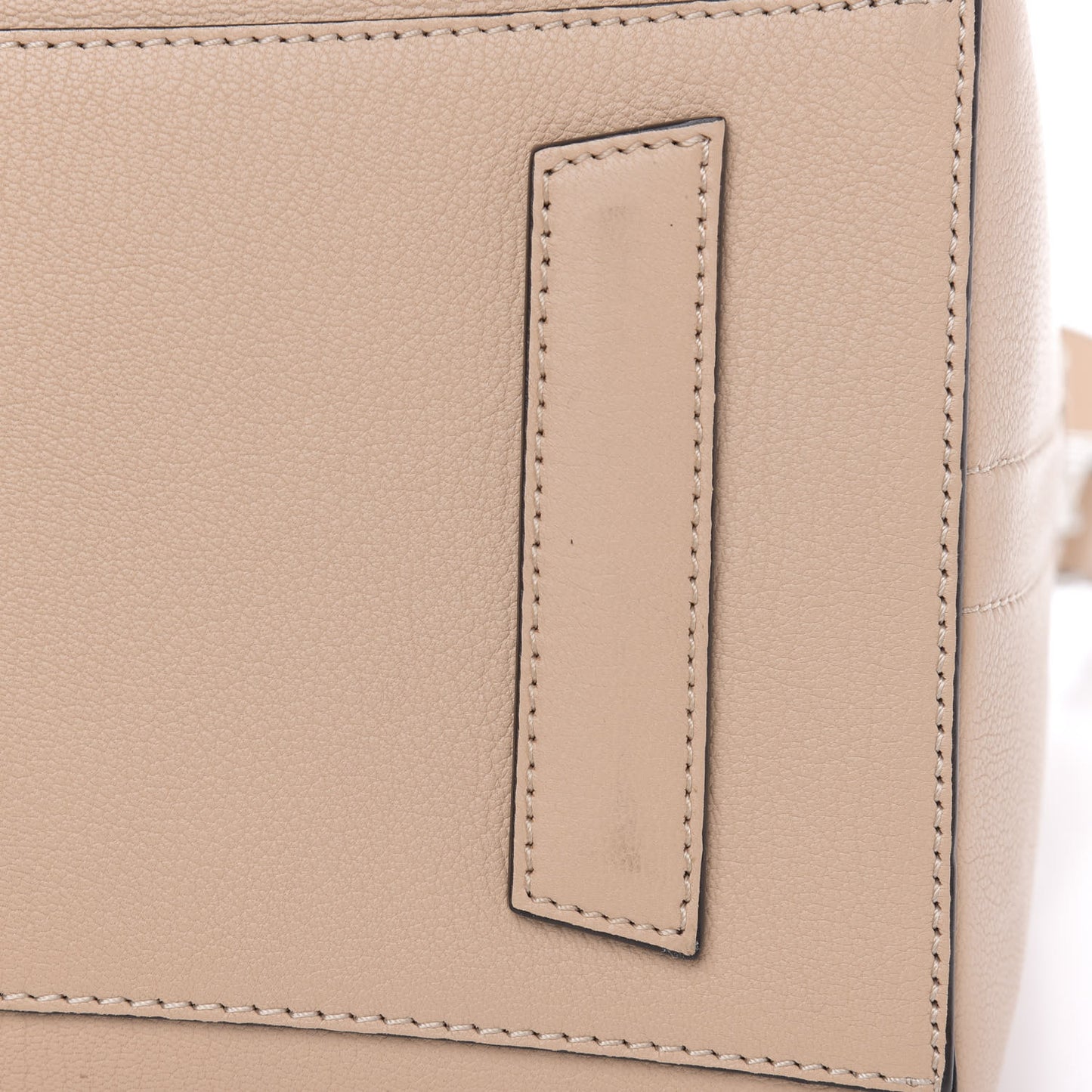 Sugar Goatskin Medium Antigona Nude