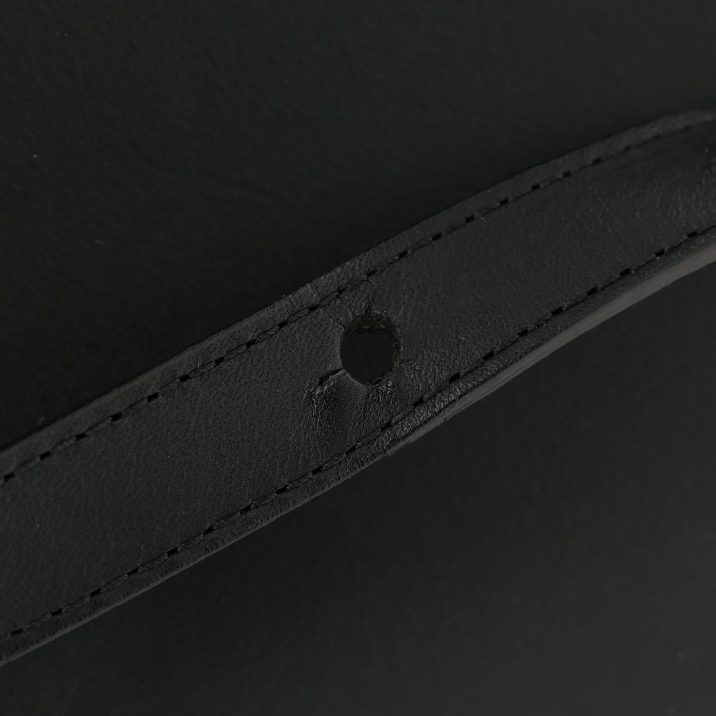 Vegetable Tanned Calfskin Bucket Bag Black Flamma