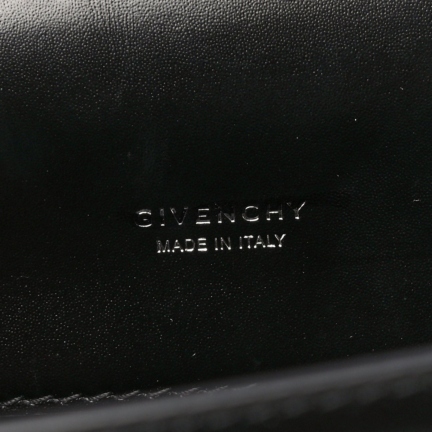 Calfskin Medium 4G Chain Shoulder Bag Black