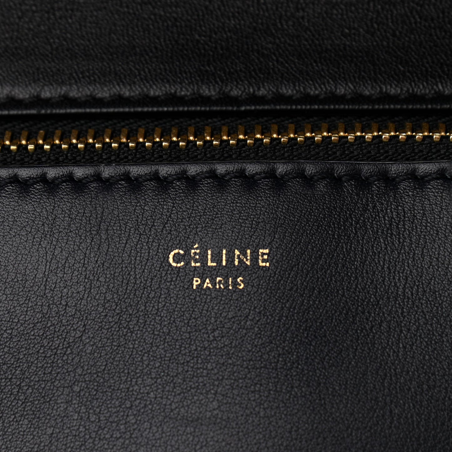 Supple Calfskin Large Edge Shoulder Bag Navy Black