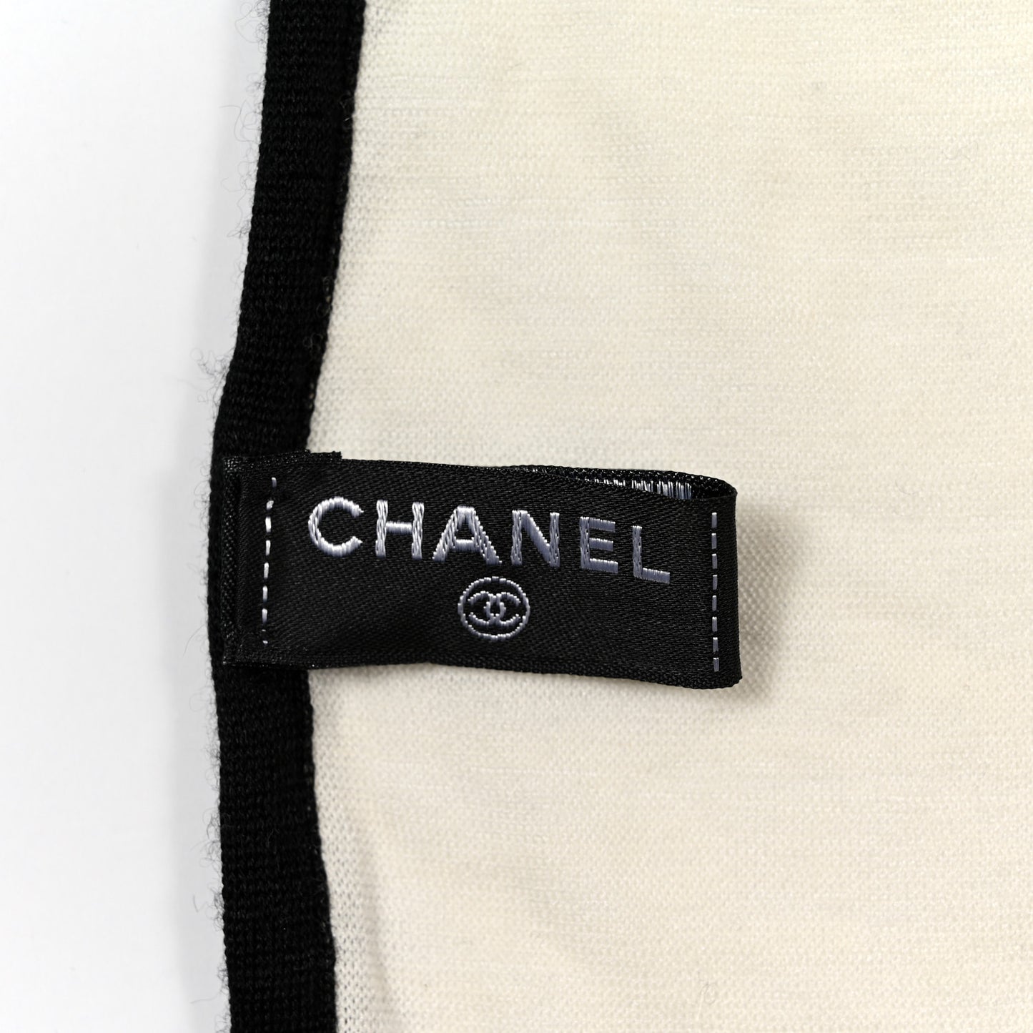 Cashmere Silk CC Stole Ivory Black