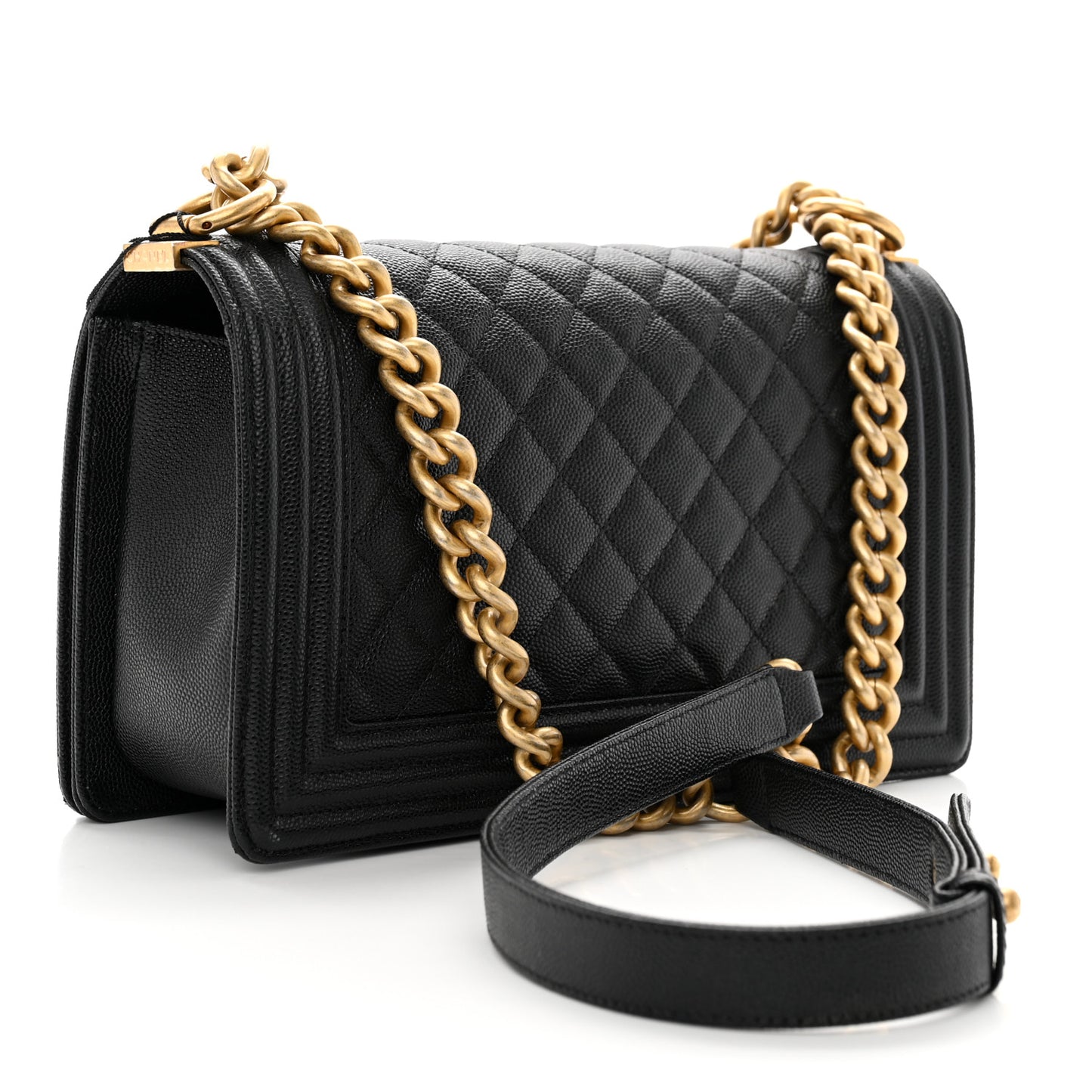 Caviar Quilted Medium Boy Flap Black