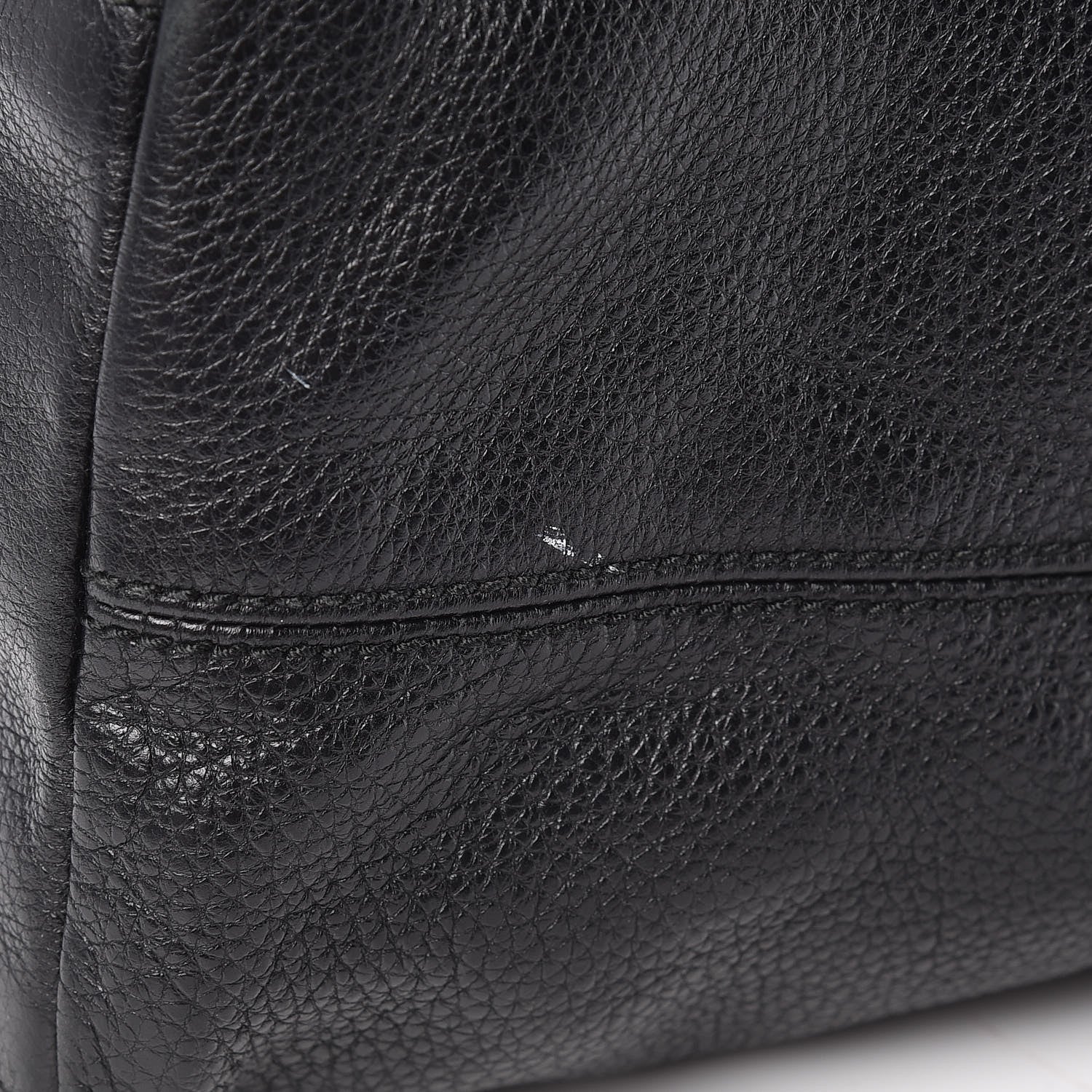 Gucci Pebbled Calfskin Medium Soho Chain Shoulder Bag Black 14 of 16
