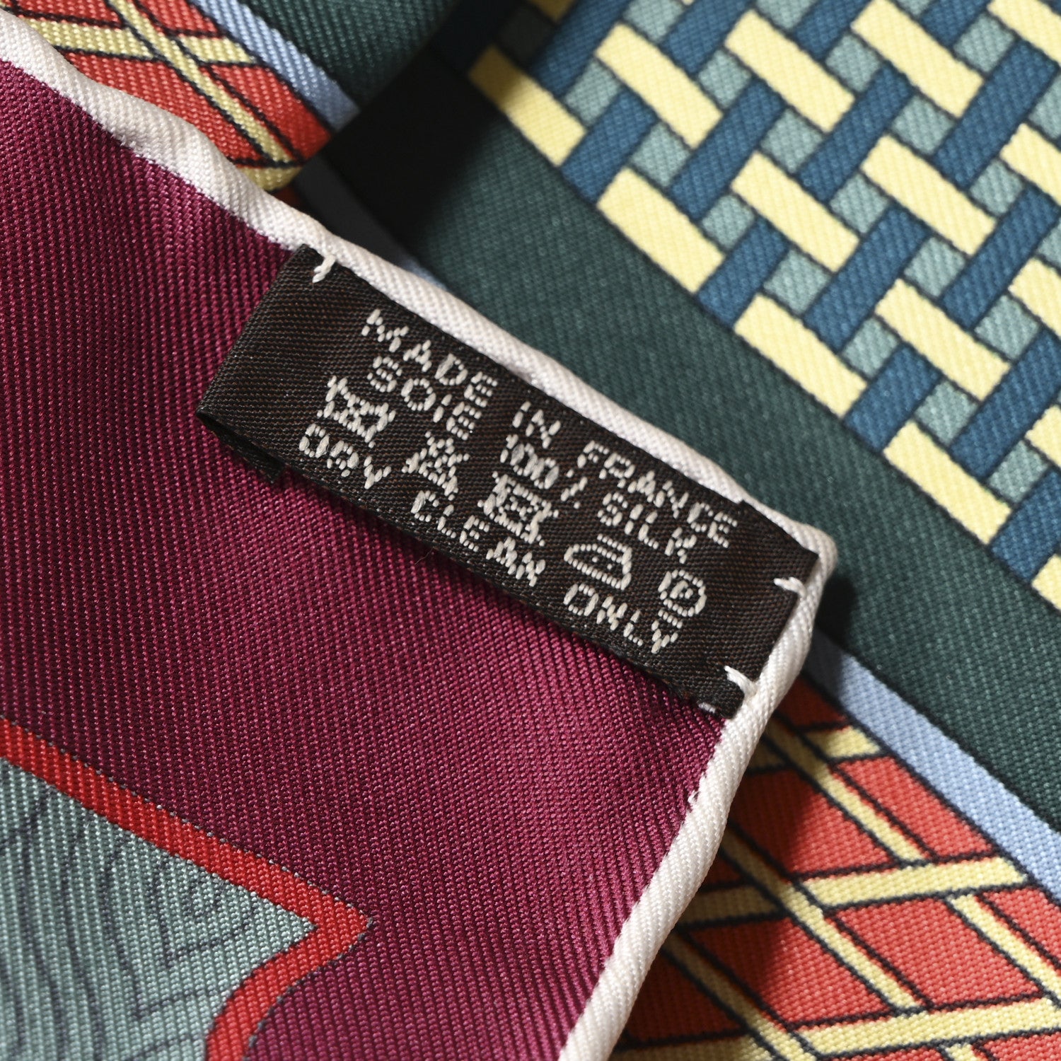 Hermes Silk Les Tresors D Un Artiste Scarf 90 Bordeaux Vert Blue 3 of 6