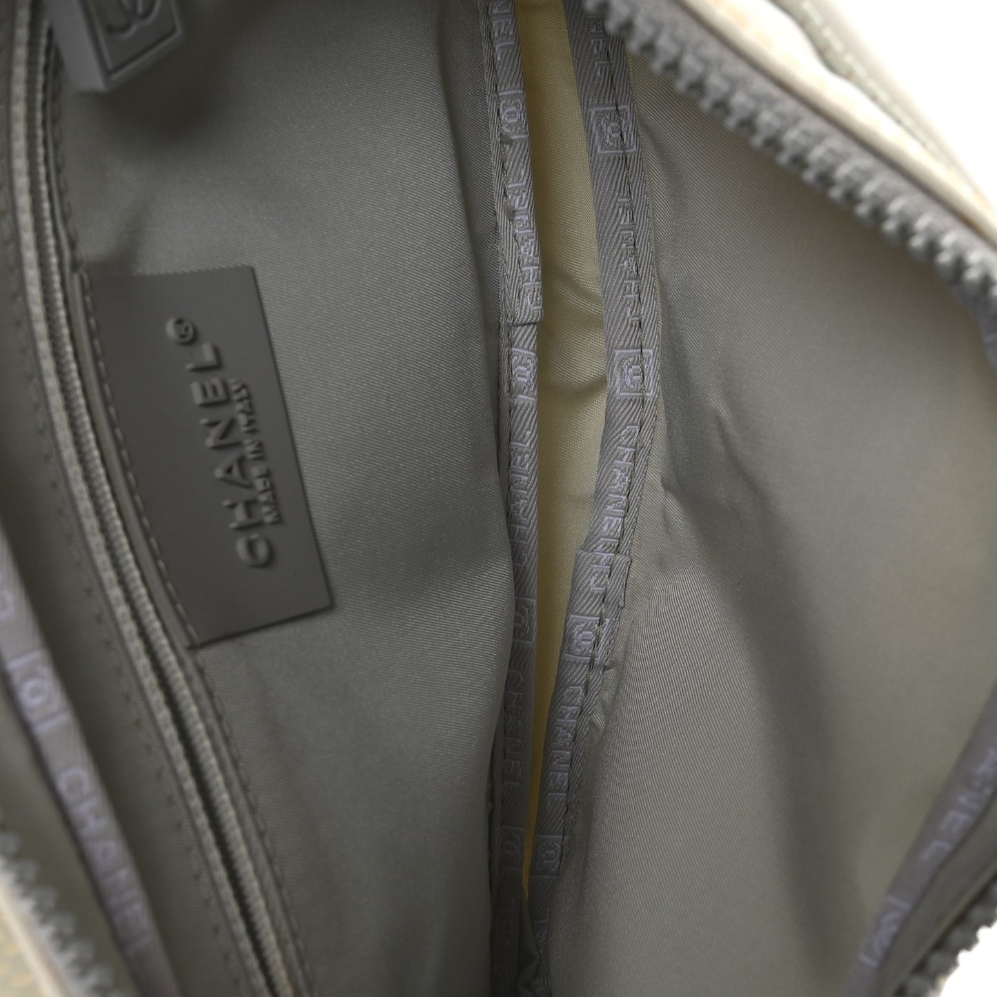 Canvas Sport Camellia Flap White