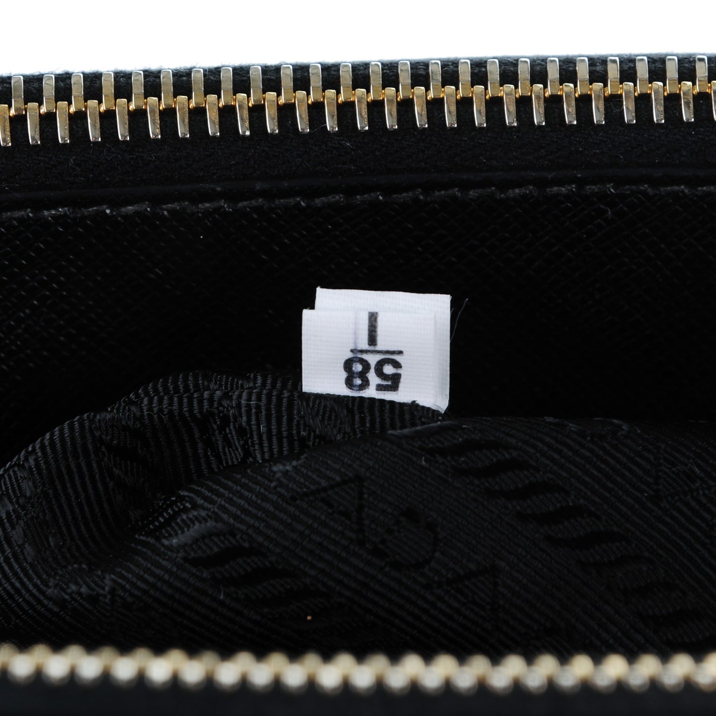 Saffiano Large Galleria Double Zip Tote Black
