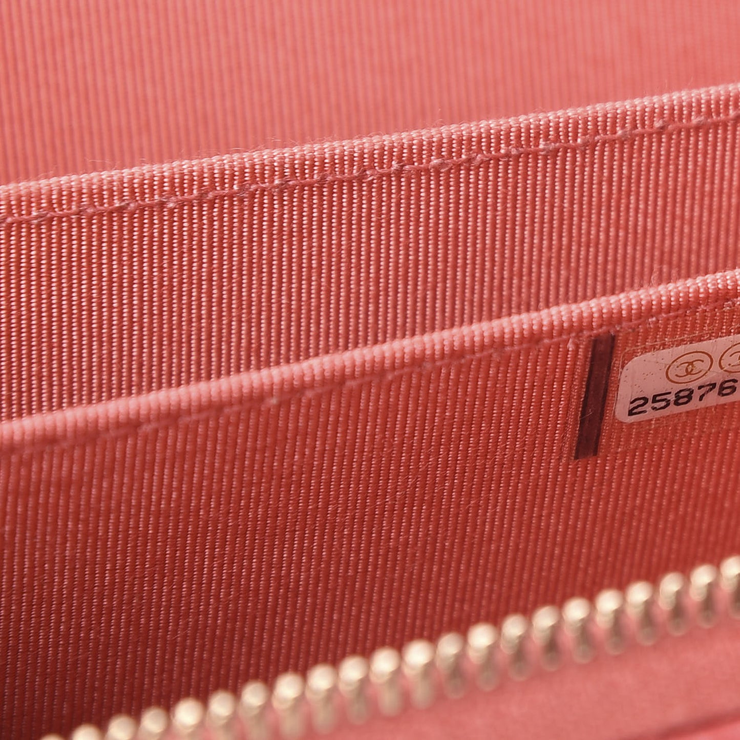 Caviar Quilted Zip Coin Purse Pink