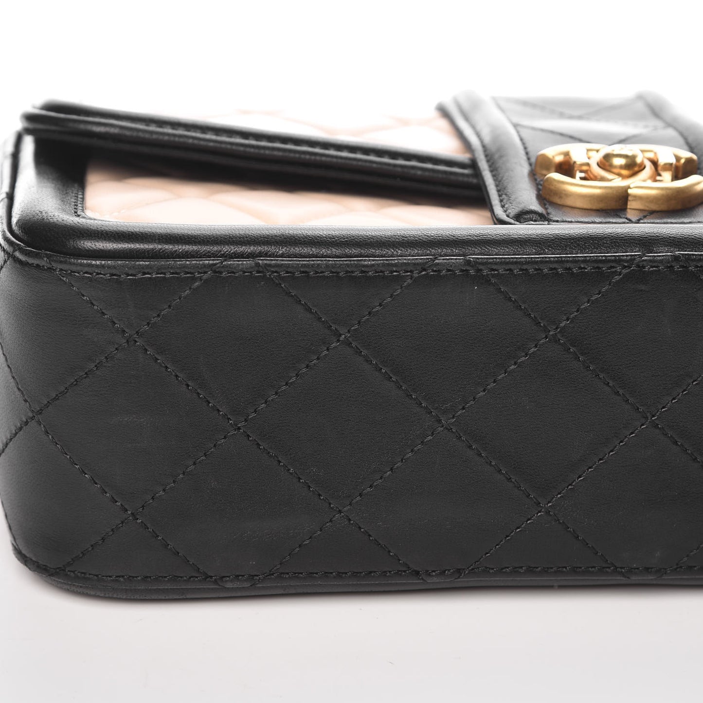 Lambskin Quilted Medium Elegant CC Flap Beige Black
