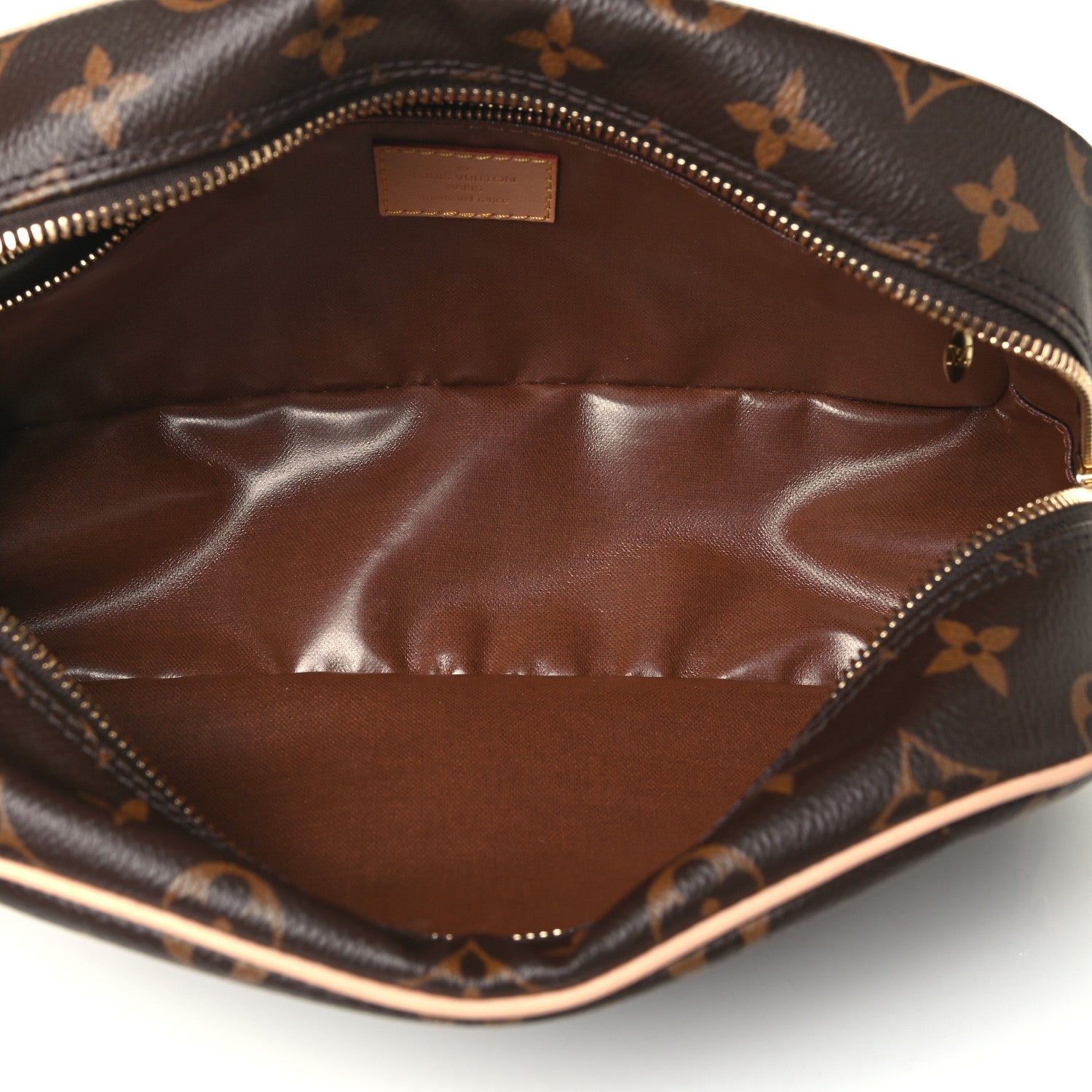 Louis Vuitton Monogram Toiletry Bag 25 4 of 4
