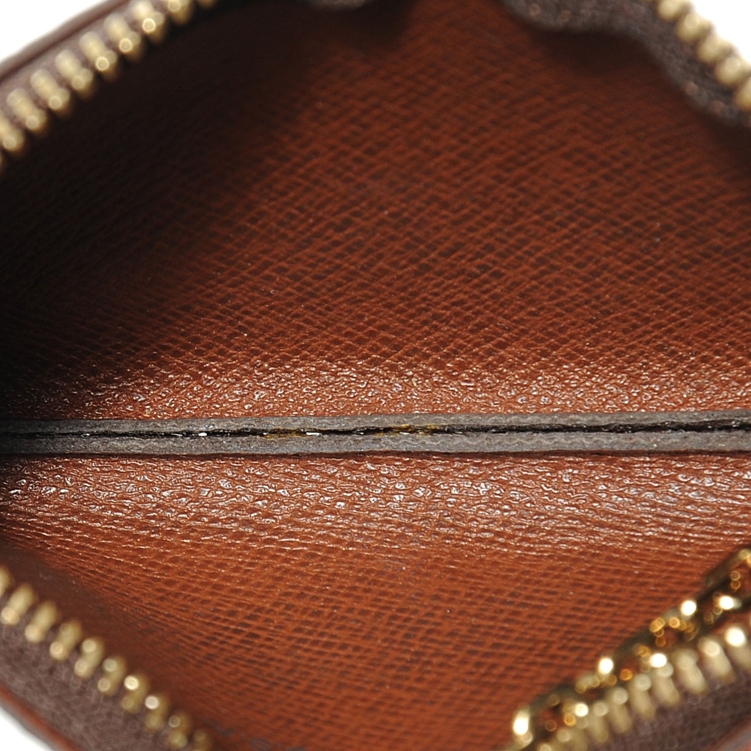 Louis Vuitton Monogram Key Pouch 5 of 7