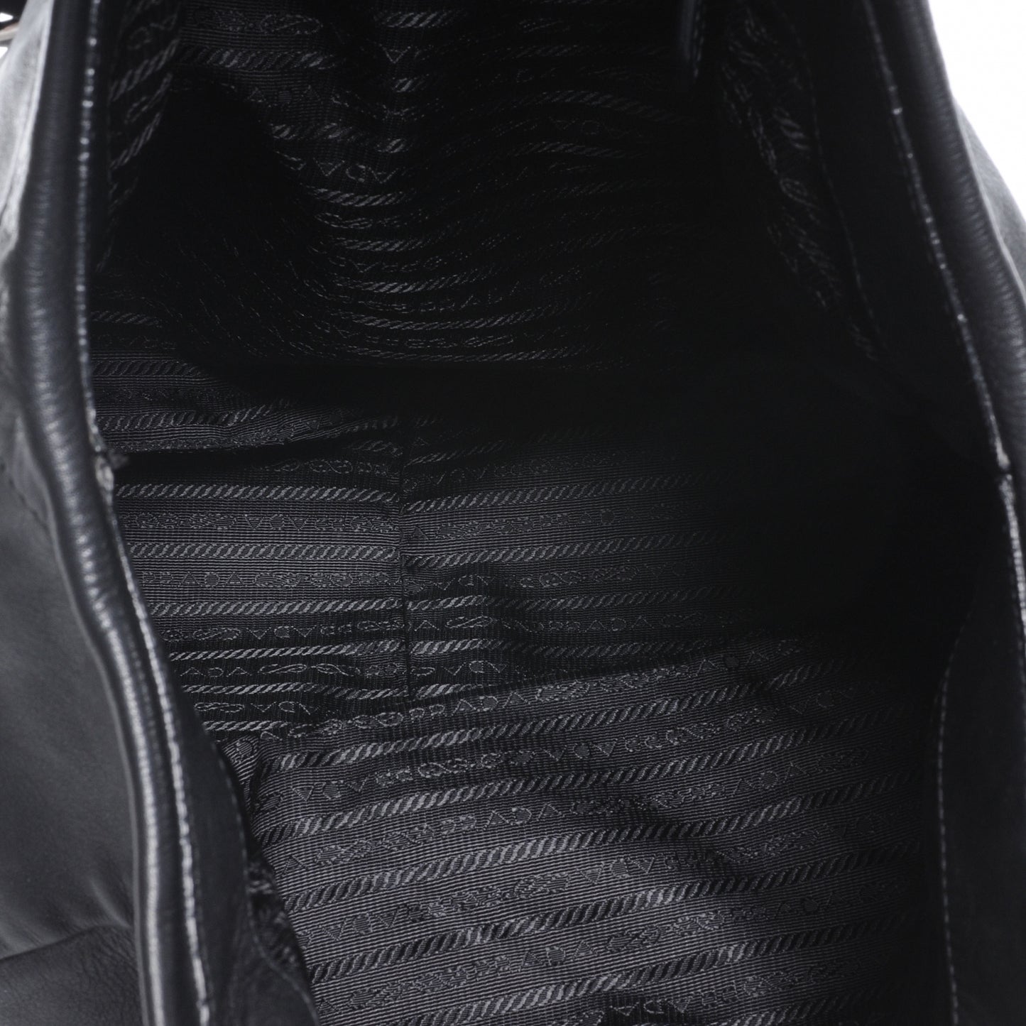 Soft Calf Shopping Tote Nero Black