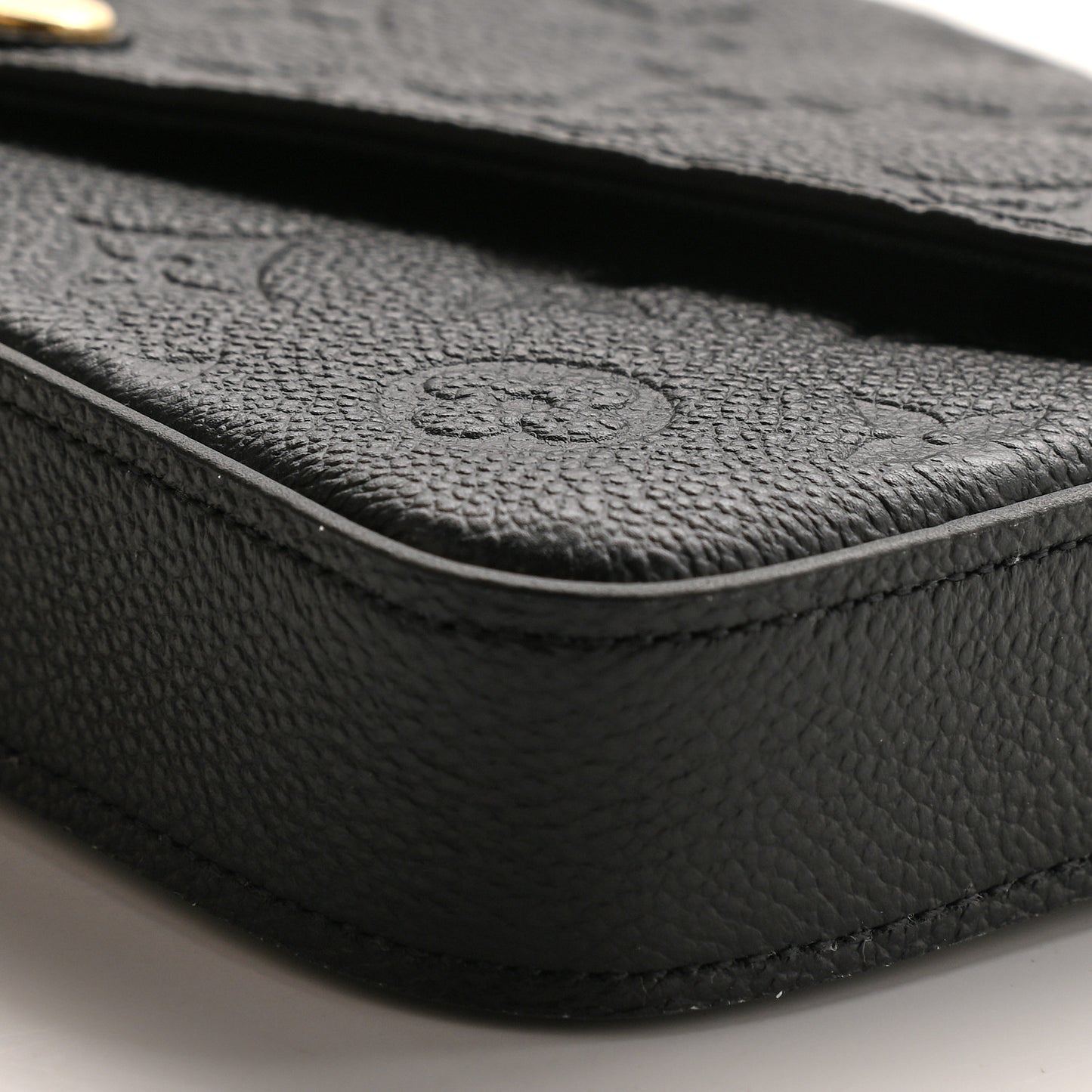 Empreinte Pochette Felicie Chain Wallet Black