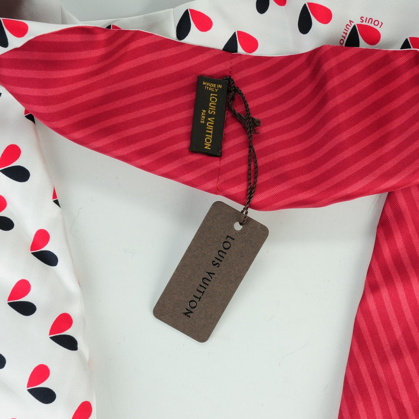 Silk Le Coeur Snood Scarf Pomme D'Amour