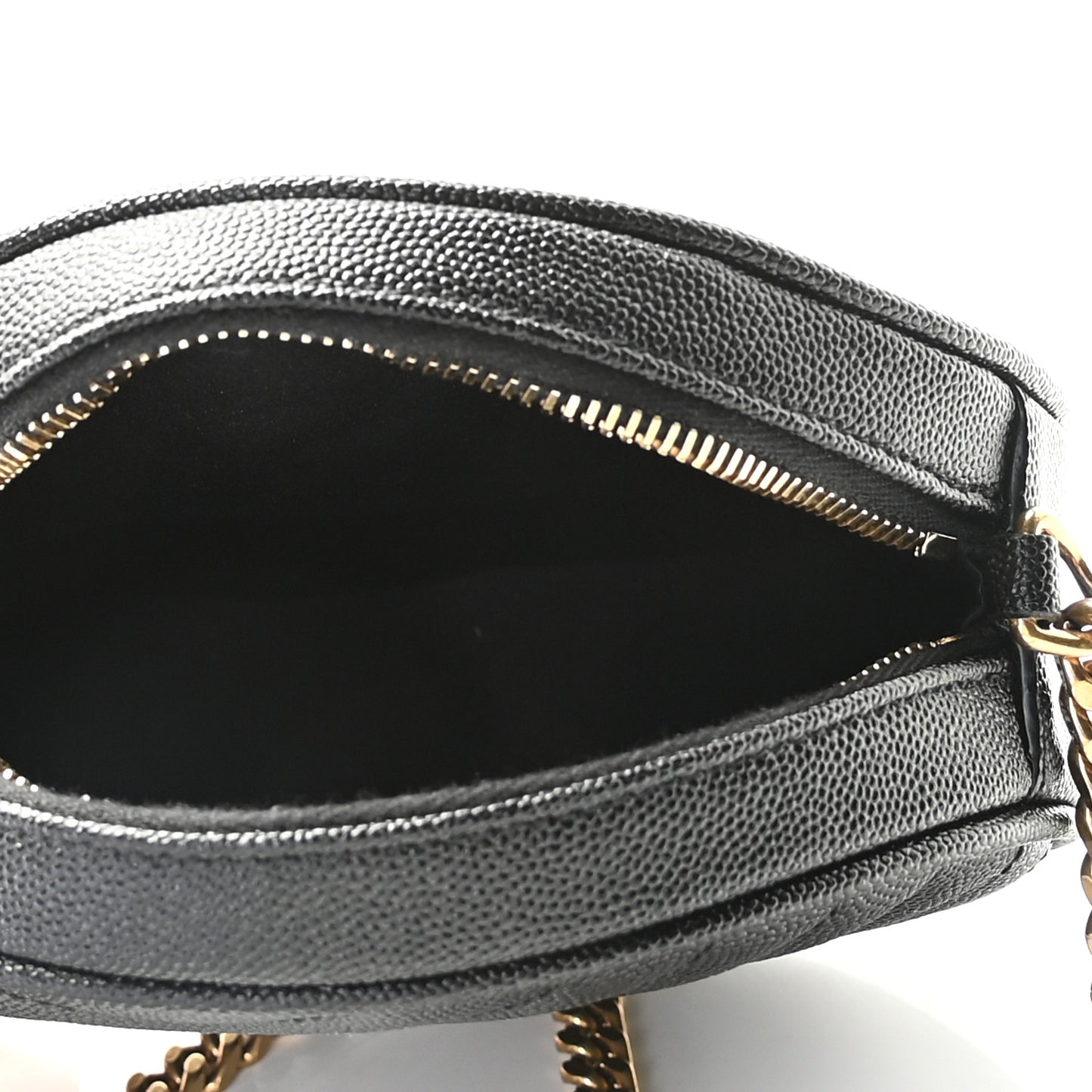 Grain De Poudre Matelasse Chevron Quilted Round Vinyle Camera Bag Black