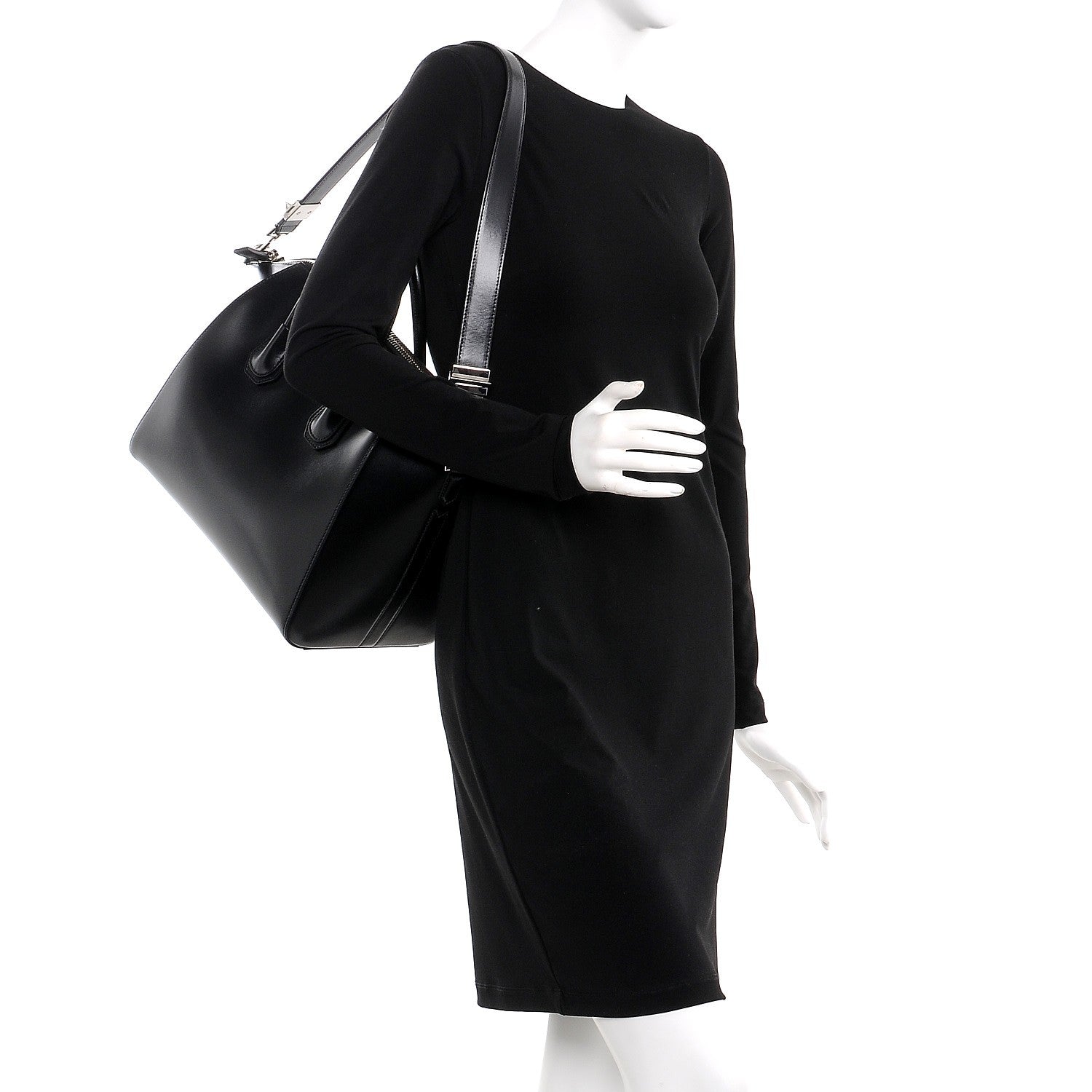 Givenchy Shiny Lord Calfskin Medium Antigona Black 2 of 8