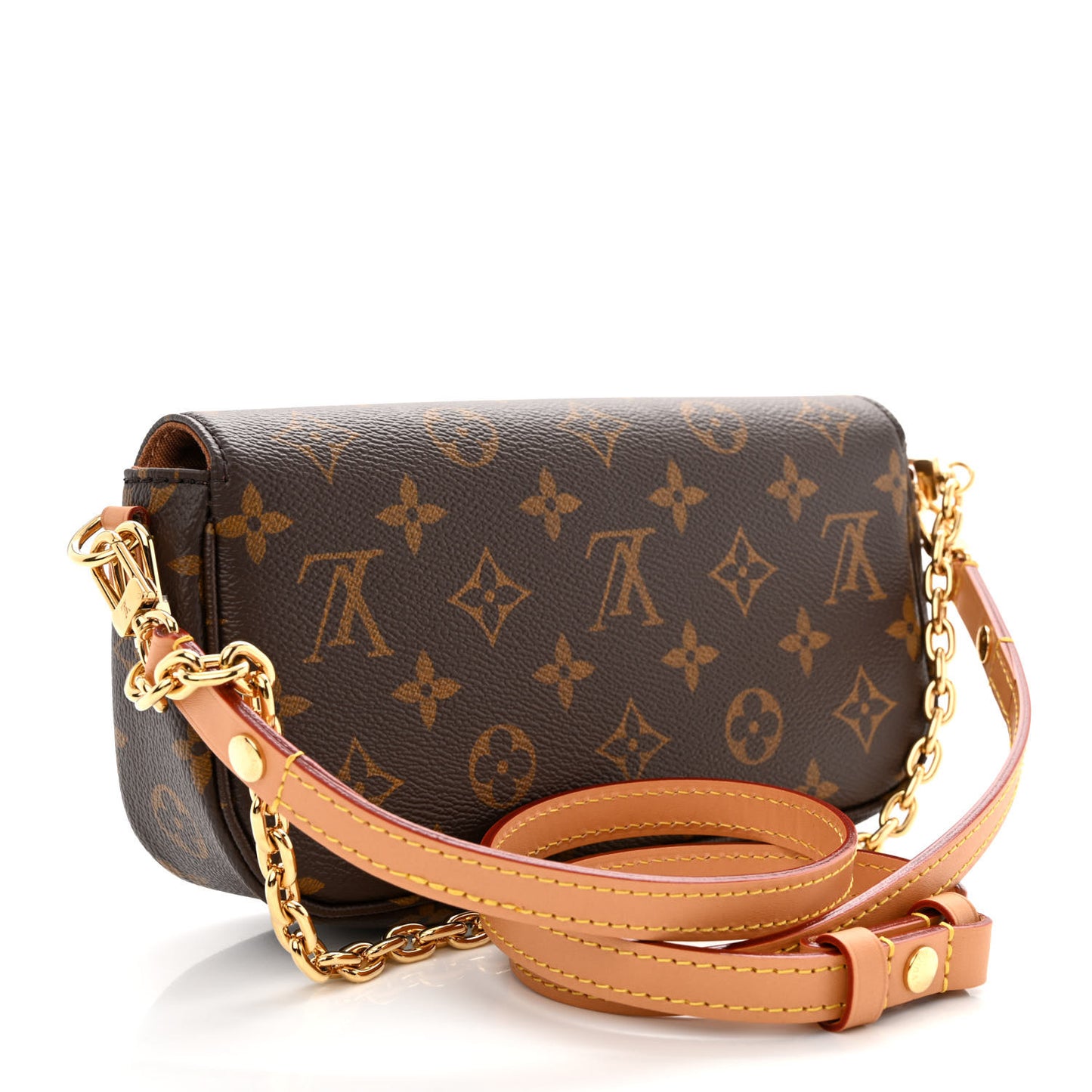 Monogram Ivy Wallet On Chain