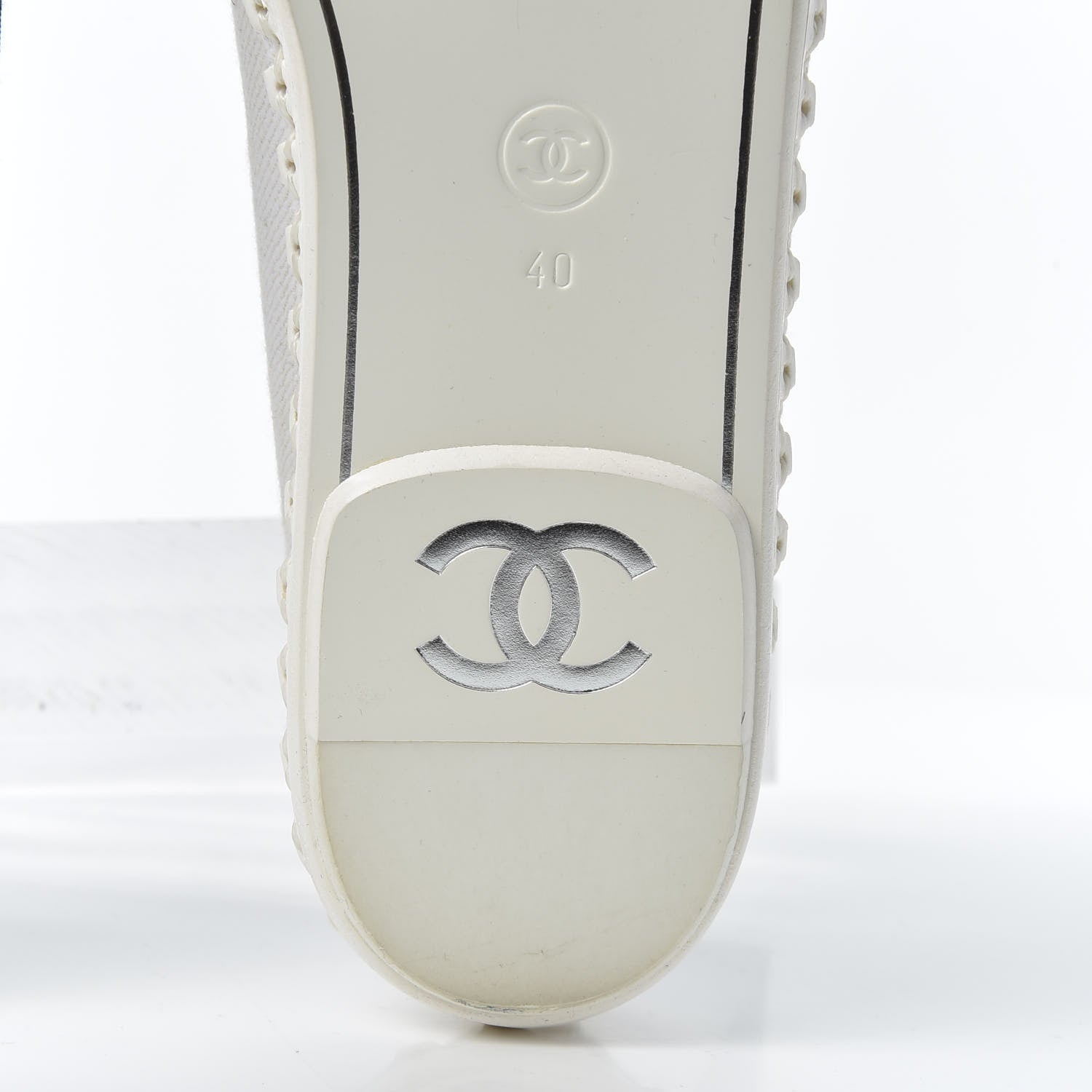 Chanel Fabric Chain CC Mocassin Loafer 40 White Navy 9 of 11