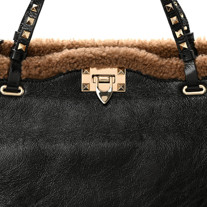 Valentino Garavani Textured Patent Calfskin Shearling Medium Rockstud Tote Black 7 of 11