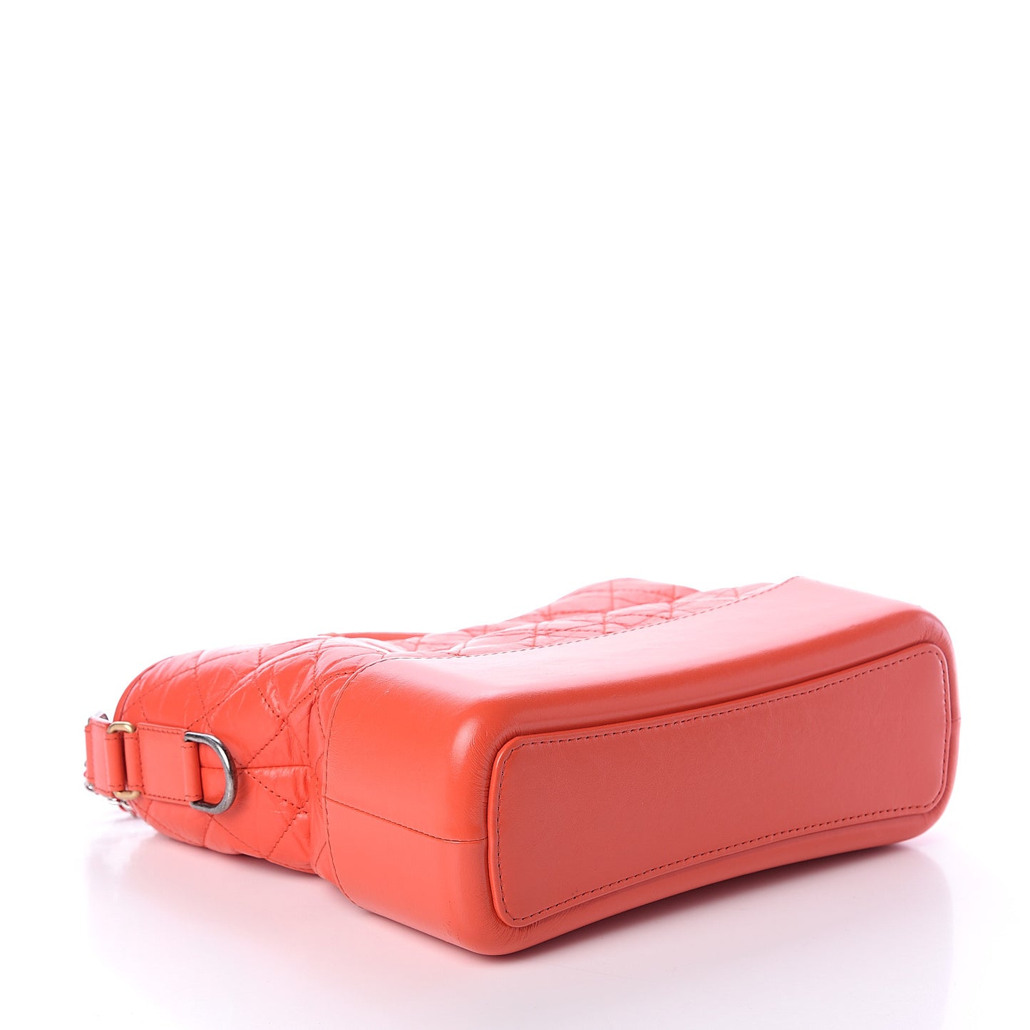 Aged Calfskin Quilted Medium Gabrielle Hobo Red