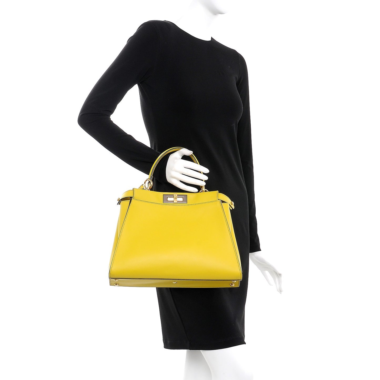 Vitello Seta Medium Peekaboo Iconic Satchel Cedro