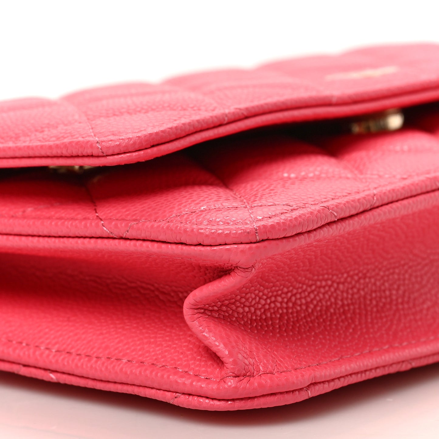 Caviar Quilted Wallet on Chain WOC Pink