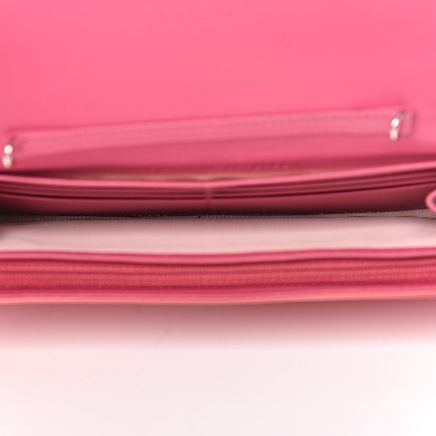 Patent Ultimate Chain Wallet Fushia