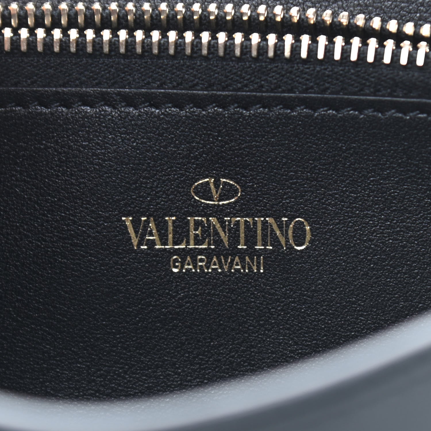 Valentino Garavani Calfskin Rockstud Phone Case With Chain Black 5 of 9