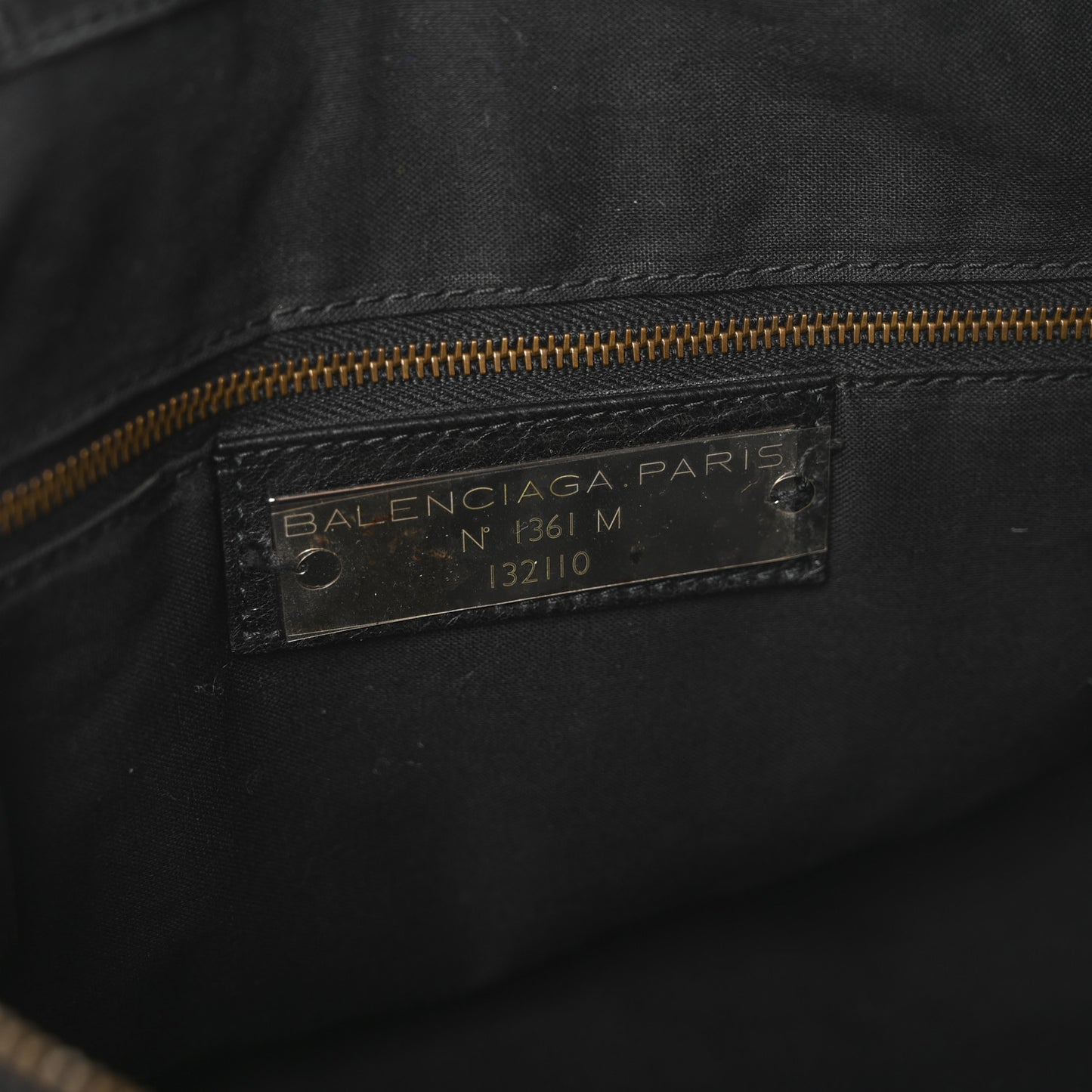 Agneau Classic Hardware Work Black