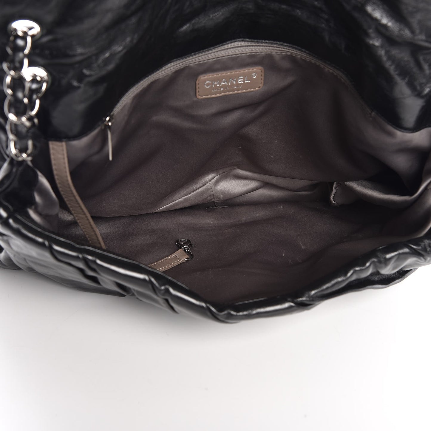 Glazed Calfskin Twisted Maxi Flap Black