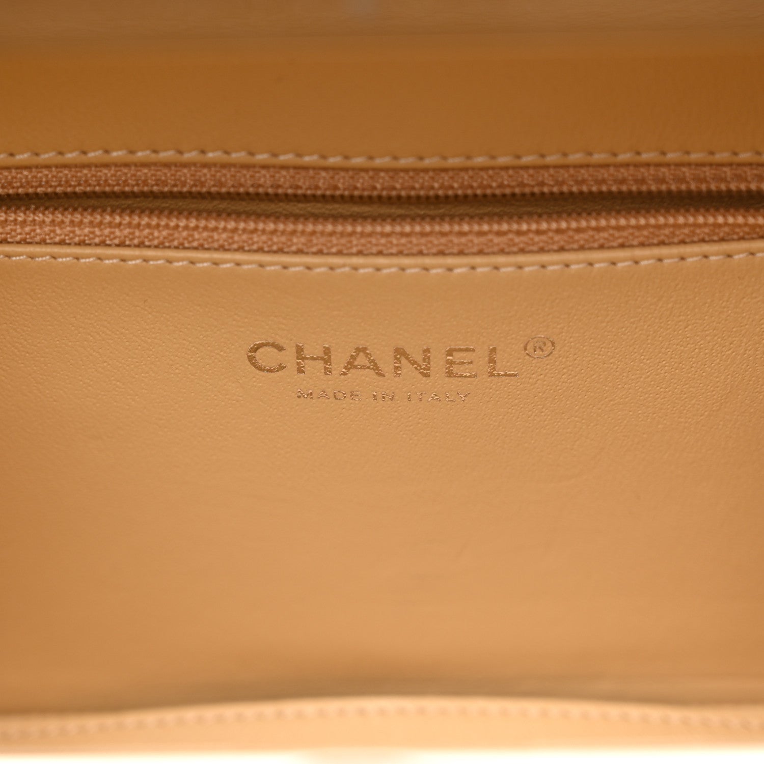 Chanel Raffia Patent Medium CC Filigree Vanity Case Black 7 of 10