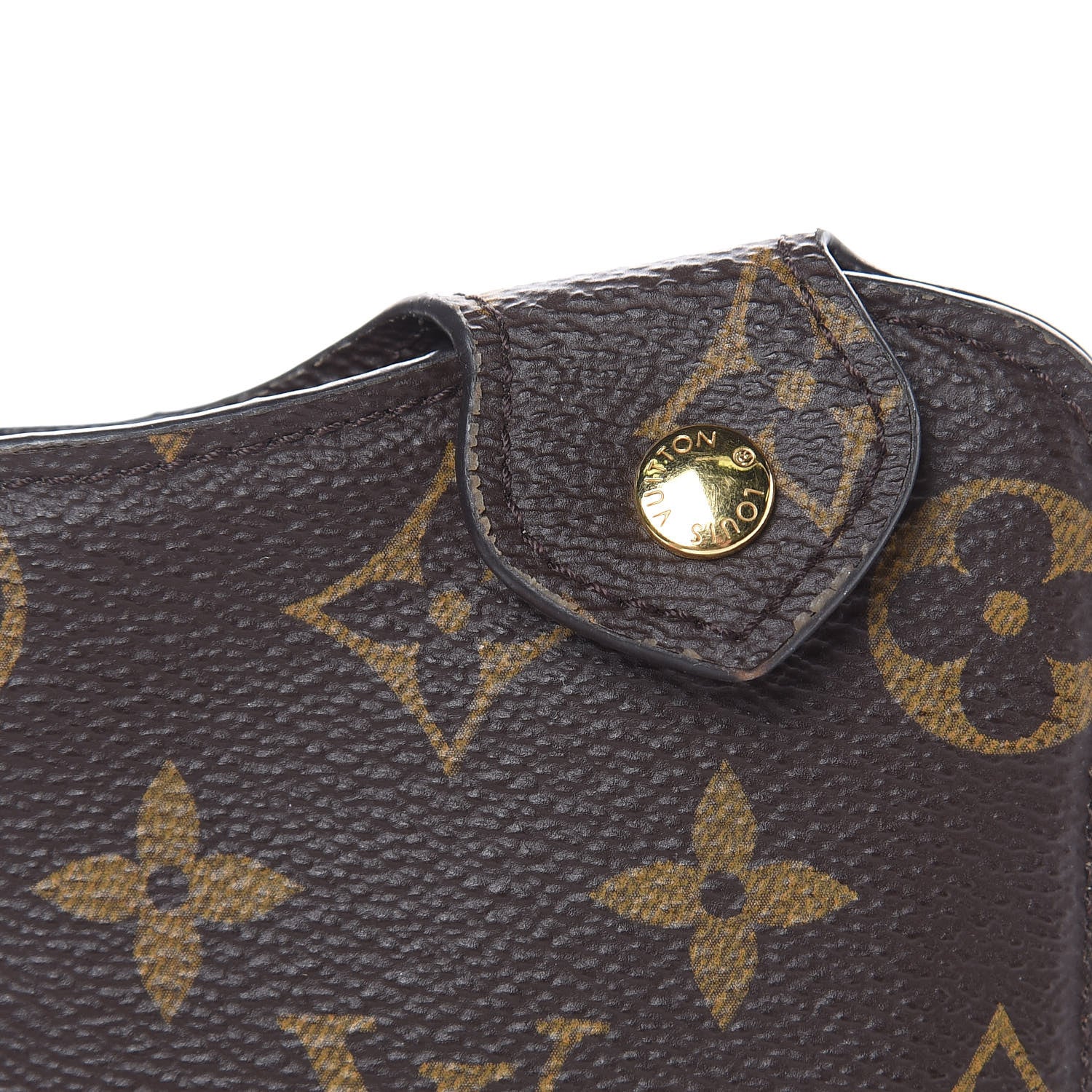 Louis Vuitton Monogram Sunglasses Case MM 7 of 7
