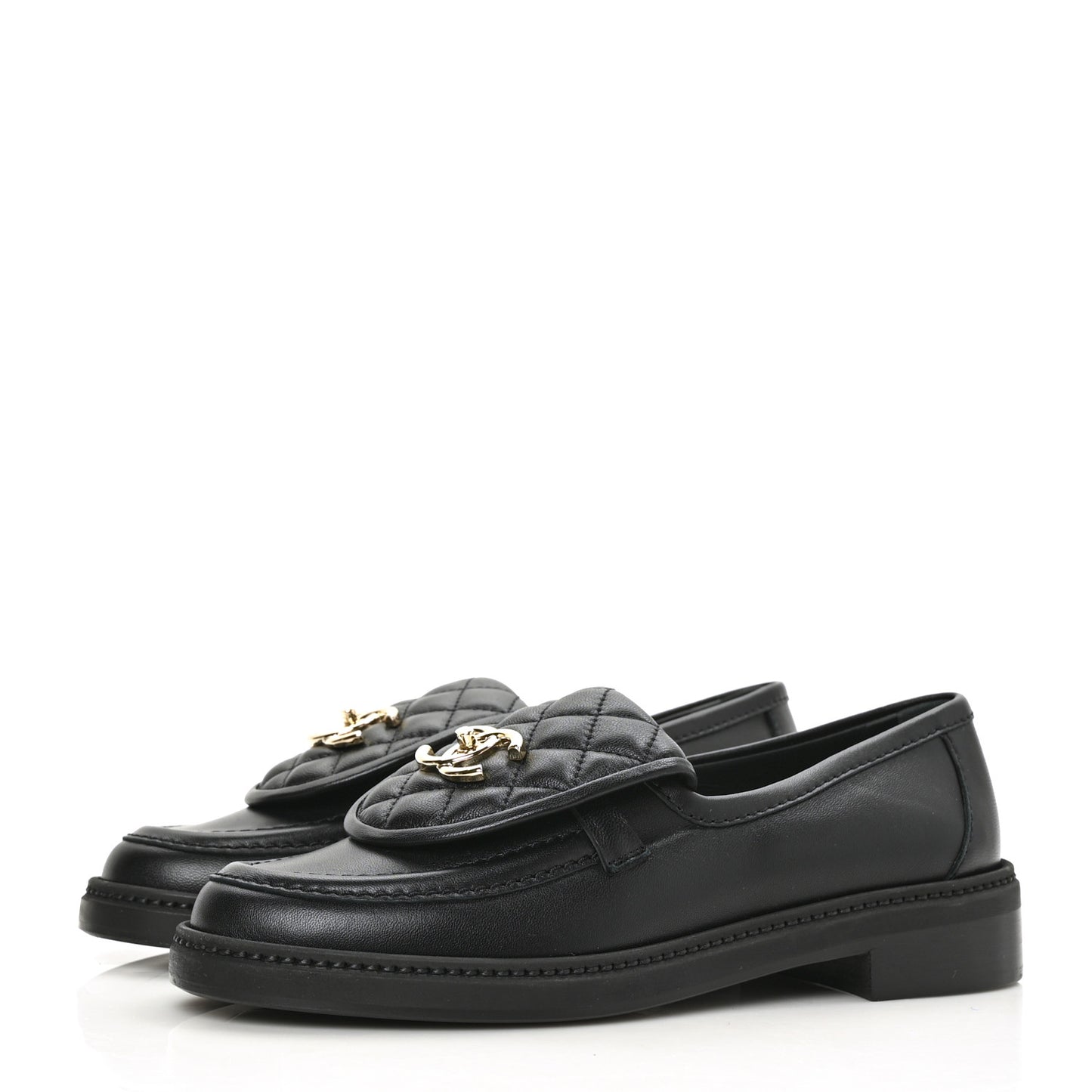 Lambskin Quilted CC Turnlock Loafers 38 Black