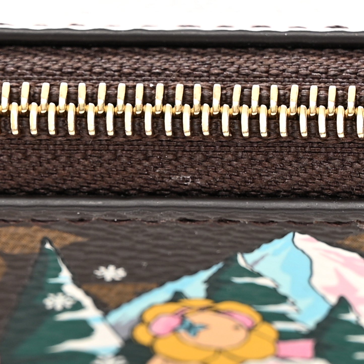 Monogram 2023 Christmas Animation Alpine Pencil Pouch Pink