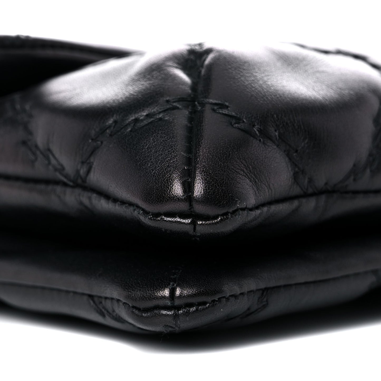 Calfskin Quilted Double Stitch Hamptons Clutch with Chain Black