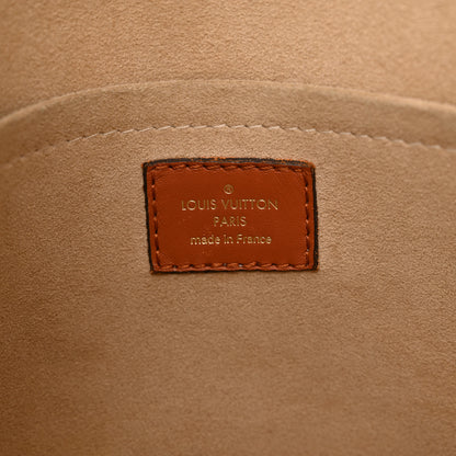 Louis Vuitton Calfskin Monogram Tufting On My Side Galet 6 of 14