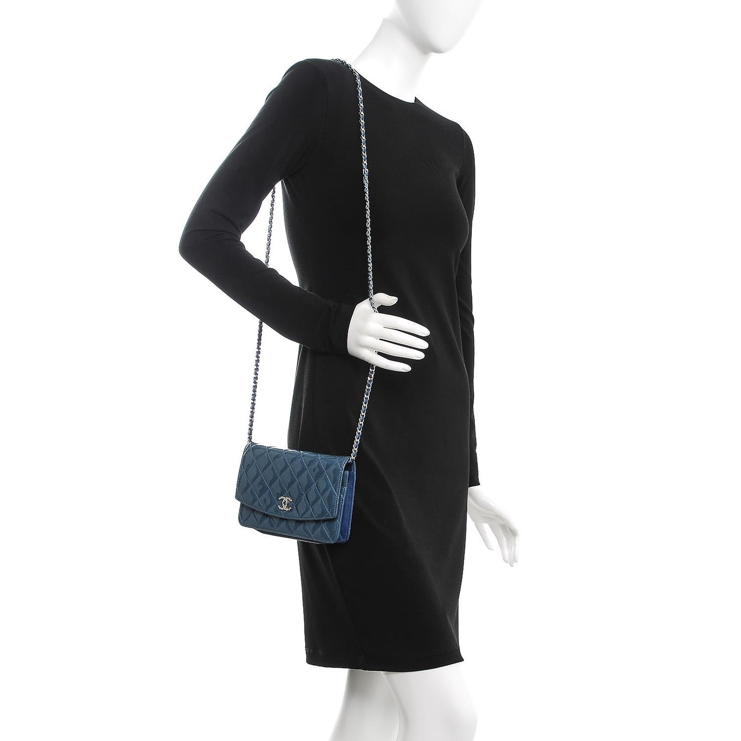 Patent Quilted Brilliant Wallet On Chain WOC Blue