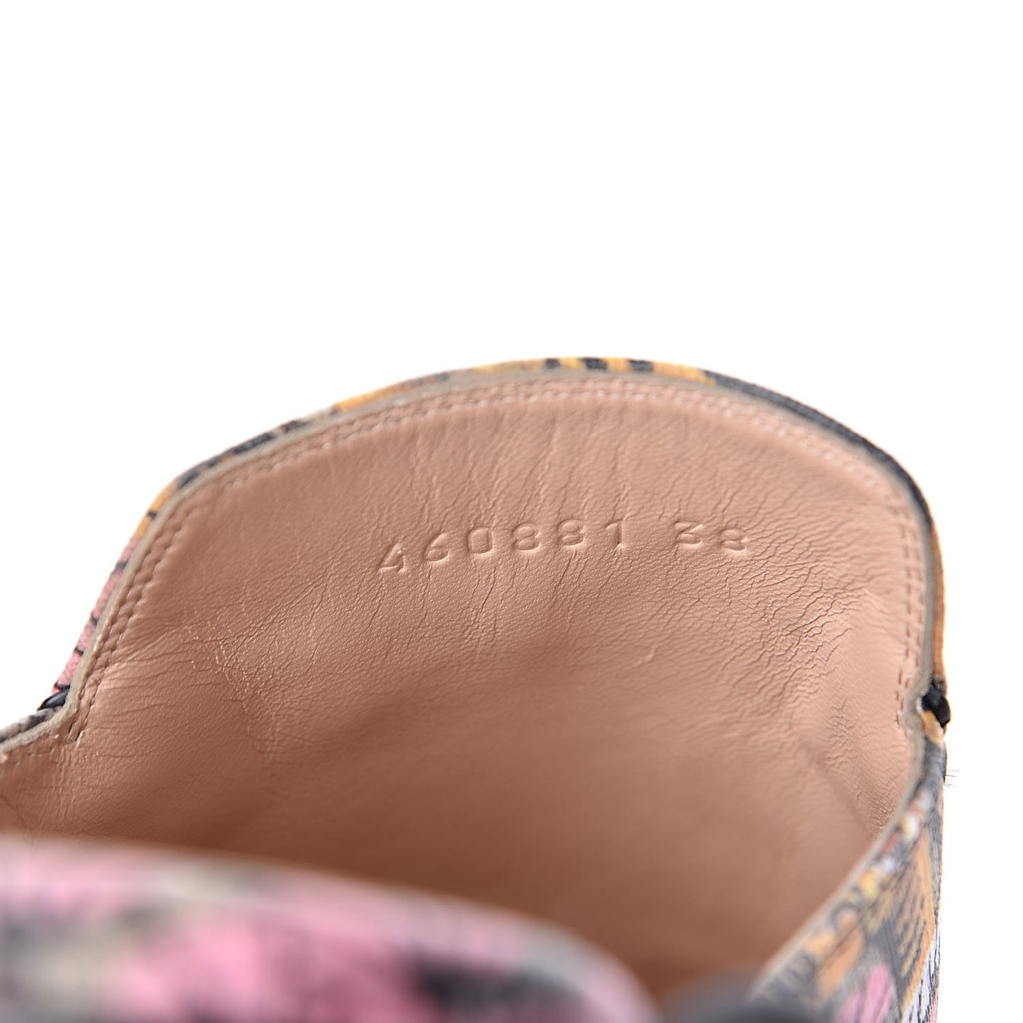 GG Supreme Monogram Bengal Womens Princetown Slippers 38 Beige Crop Pink