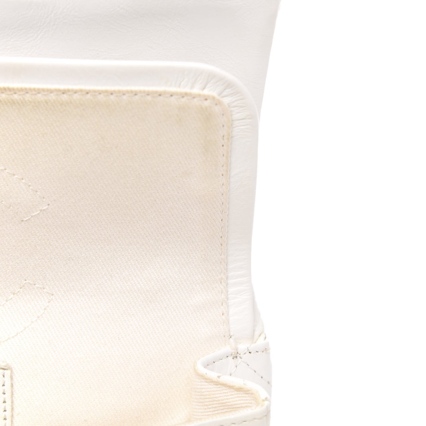 Calfskin CC Punk 2.55 Reissue 224 Flap White